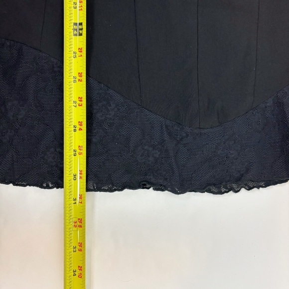 WeWoreWhat Lace Peplum Corset Mini Dress in Black Size 8 - Picture 14 of 14